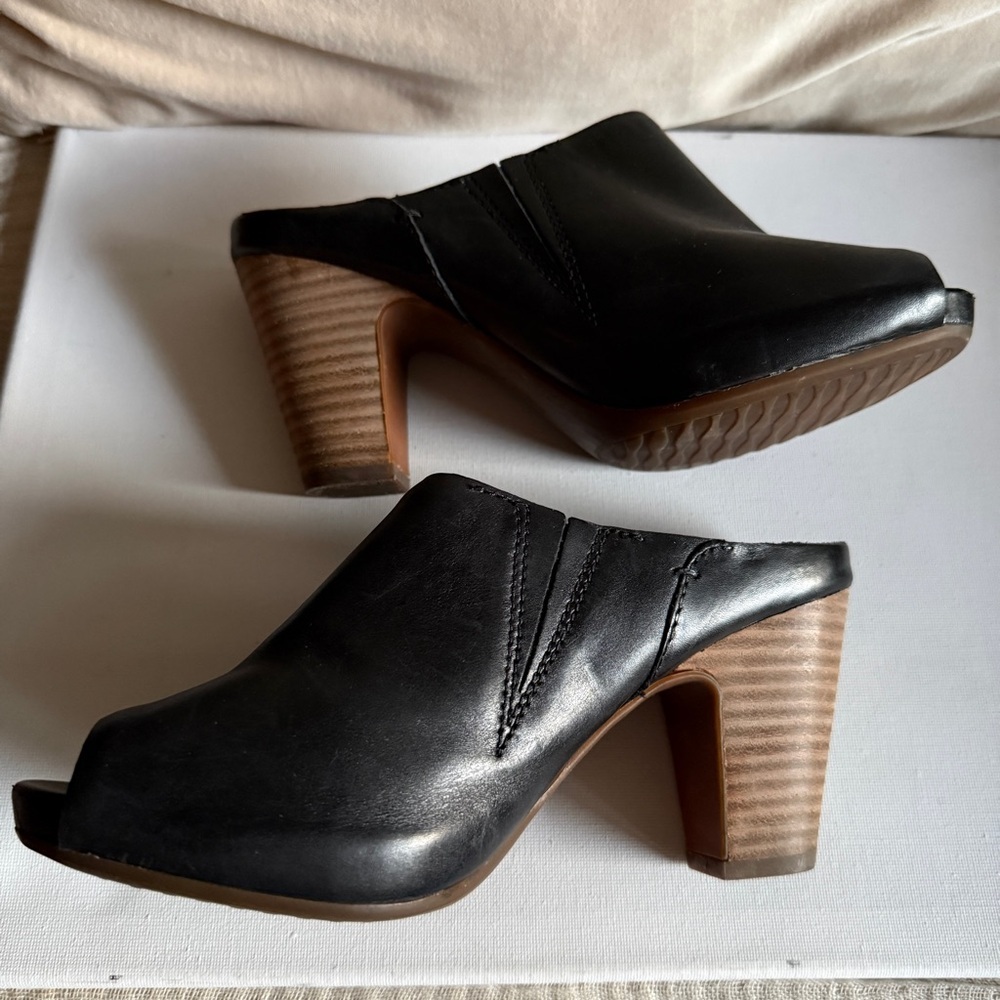 Clarks Black Leather Open-Toe Clog Mules Women Size 7.5 - Picture 6 of 11